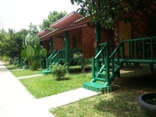 The Royal Bamboo Lodge Khao Sok National Park 外观 照片